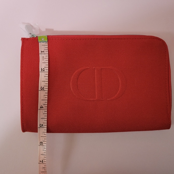 Christian Dior Red Make Up Pouch❤ - Picture 9 of 9